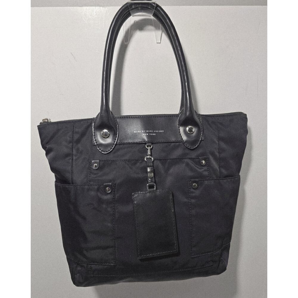 Marc Jacobs Womens Tote Bag Black Nylon Leather Pockets ID Tag Zip - Picture 1 of 12